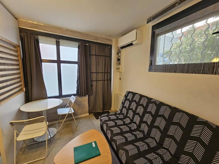 Studio Tout Equipe Et Chaleureux En Rez De Chaussee, Parfait Pour Explorer Montpellier Exterior foto