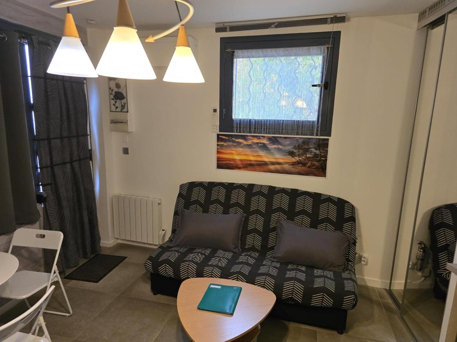 Studio Tout Equipe Et Chaleureux En Rez De Chaussee, Parfait Pour Explorer Montpellier Exterior foto